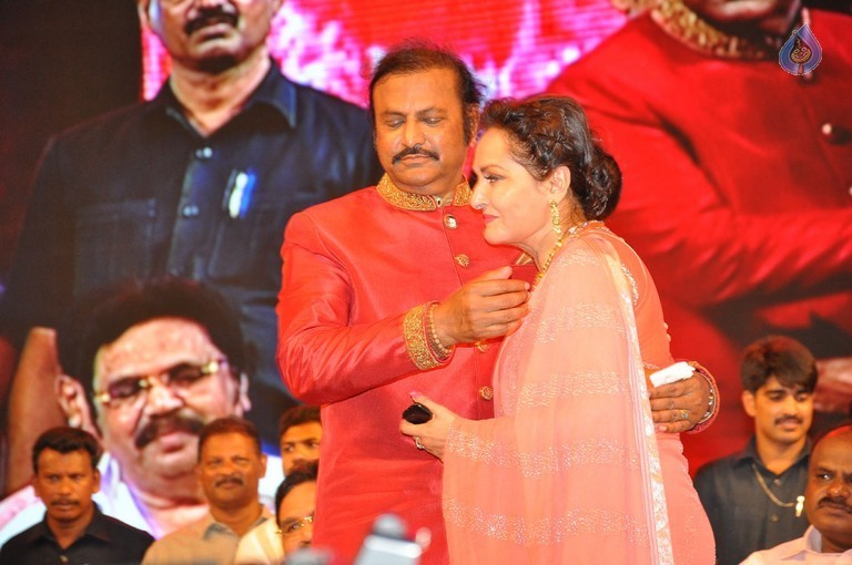 MB 40 Celebrations 3 - 34 / 103 photos
