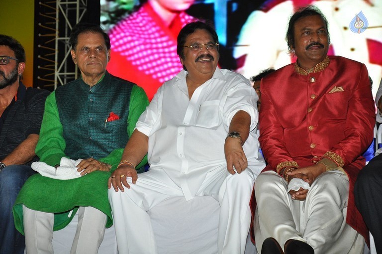 MB 40 Celebrations 3 - 86 / 103 photos