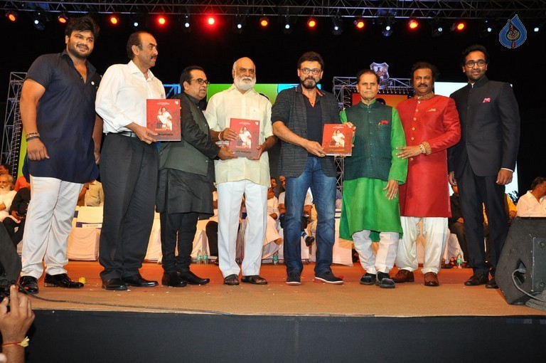 MB 40 Celebrations 3 - 91 / 103 photos