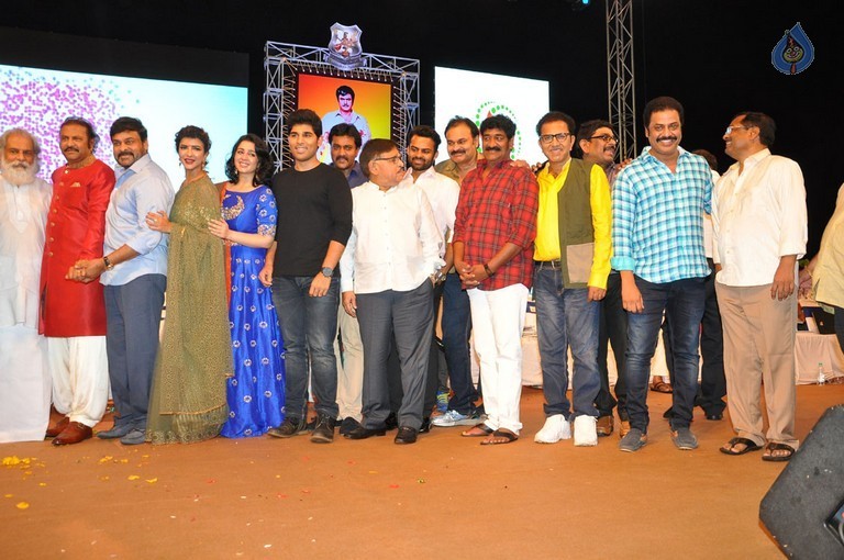 MB 40 Celebrations 5 - 30 / 82 photos