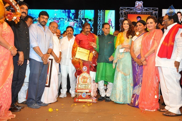 MB 40 Celebrations 5 - 72 / 82 photos