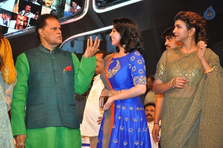 MB 40 Celebrations 5 - 73 / 82 photos