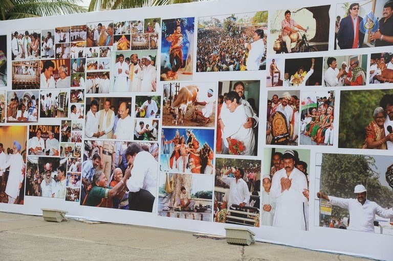 Mega 60 Celebrations 1 - 25 / 42 photos