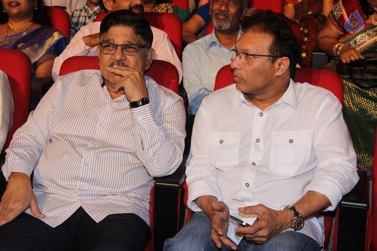 Mega 60 Celebrations 2 - 61 / 105 photos