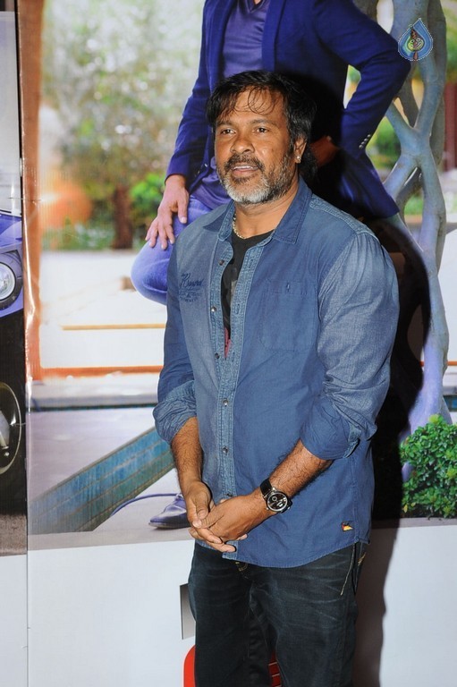 Mega 60 Celebrations 3 - 75 / 133 photos