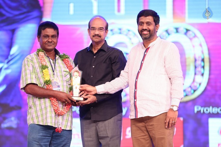 Mega 60 Celebrations 3 - 84 / 133 photos