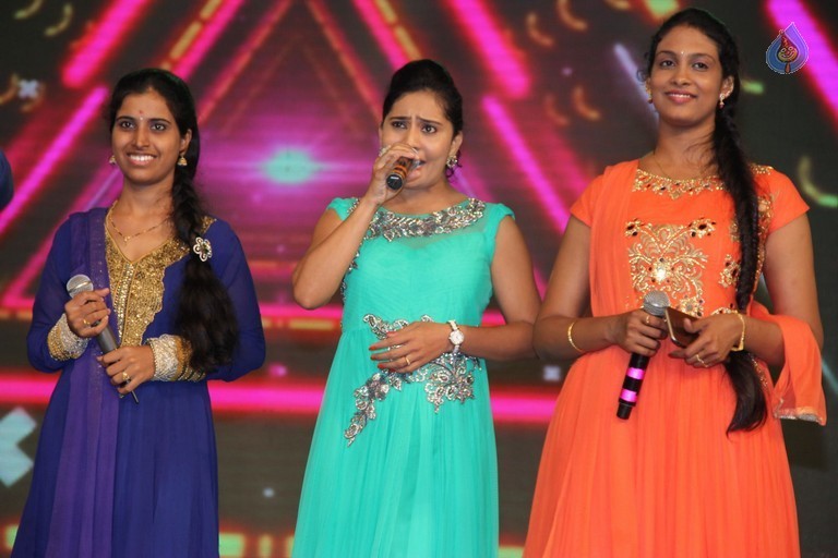 Mega 60 Celebrations 3 - 104 / 133 photos