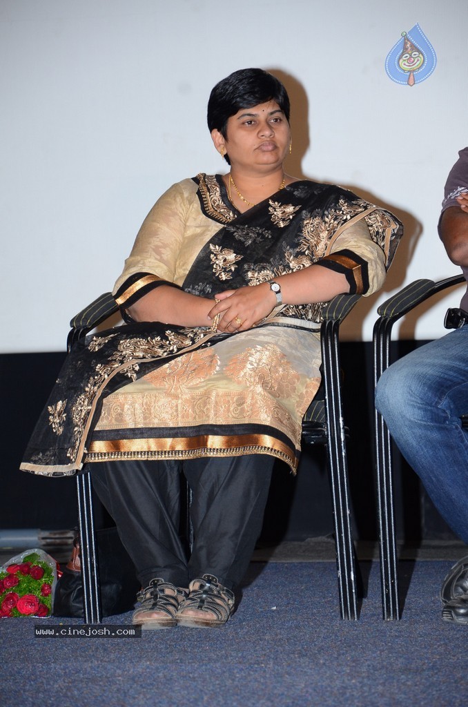 Minugurulu Oscar Best Picture 2014 Press Meet - 41 / 54 photos