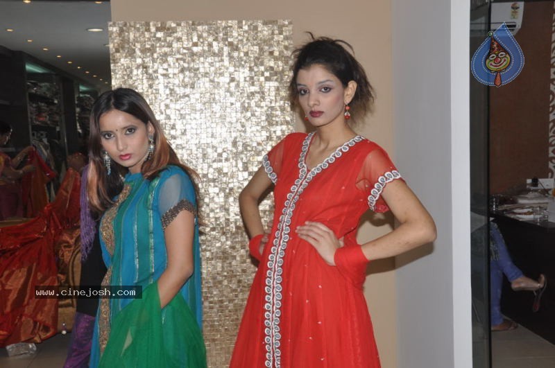 Models at TRISHA A Trendy Wish - 20 / 97 photos