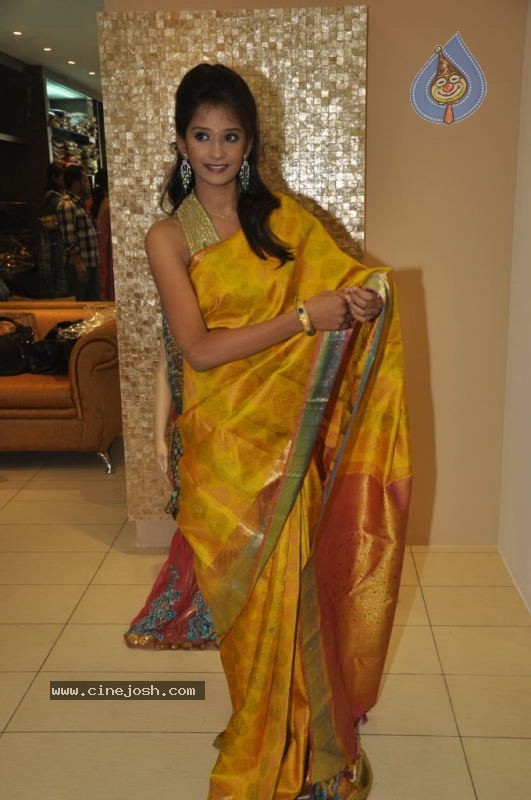 Models at TRISHA A Trendy Wish - 21 / 97 photos