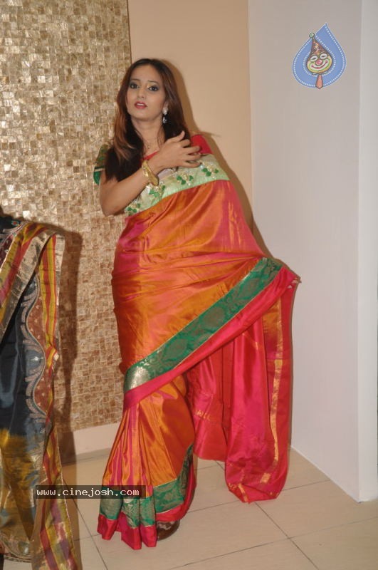Models at TRISHA A Trendy Wish - 30 / 97 photos