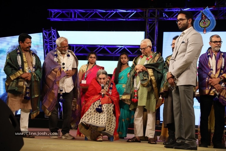 Mohan Babu Birthday Celebrations - 32 / 35 photos