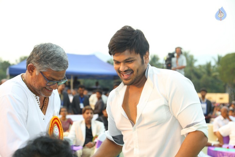 Mohan Babu Birthday Celebrations at Vidyanikethan - 23 / 94 photos