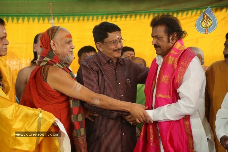 Mohan Babu as Chairman Of Film Nagar Daiva Sannidhanam - 7 / 36 photos