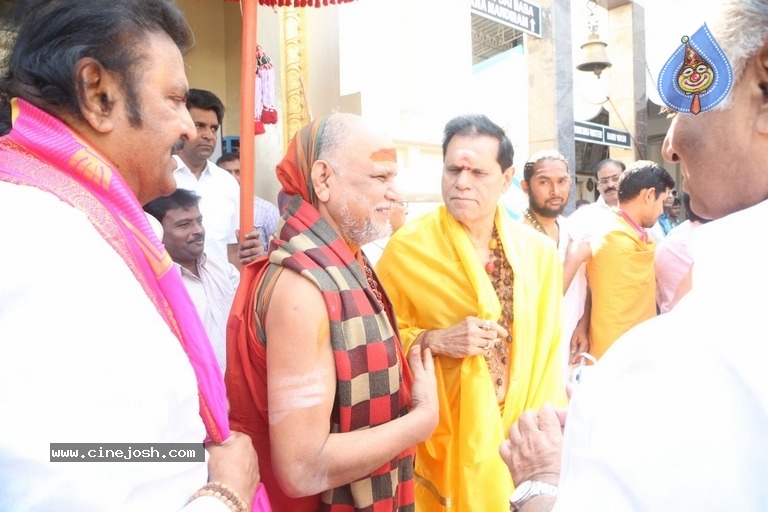 Mohan Babu as Chairman Of Film Nagar Daiva Sannidhanam - 12 / 36 photos