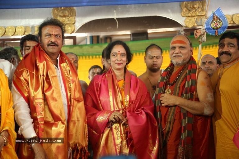 Mohan Babu as Chairman Of Film Nagar Daiva Sannidhanam - 36 / 36 photos