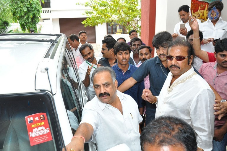 Mohanbabu Visits MB 40 Stadium Photos - 20 / 42 photos