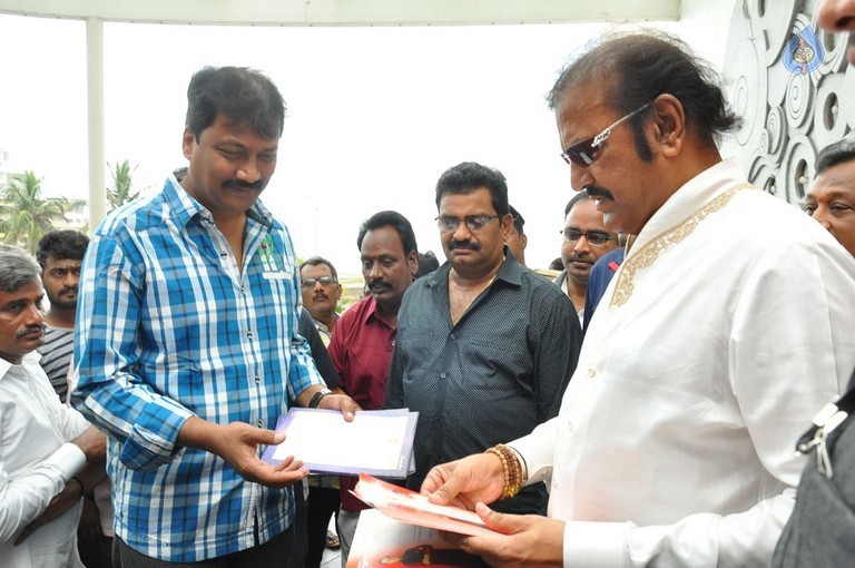 Mohanbabu Visits MB 40 Stadium Photos - 41 / 42 photos