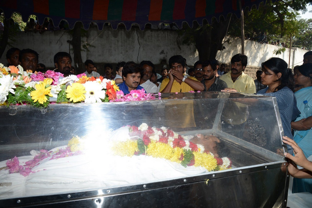 MS Narayana Condolences Photos 01 - 102 / 145 photos