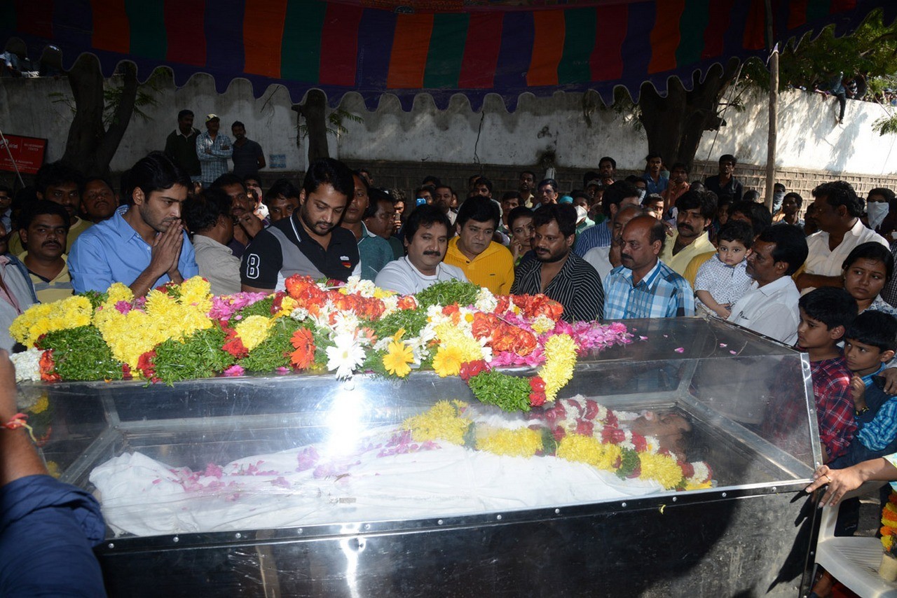 MS Narayana Condolences Photos 01 - 129 / 145 photos