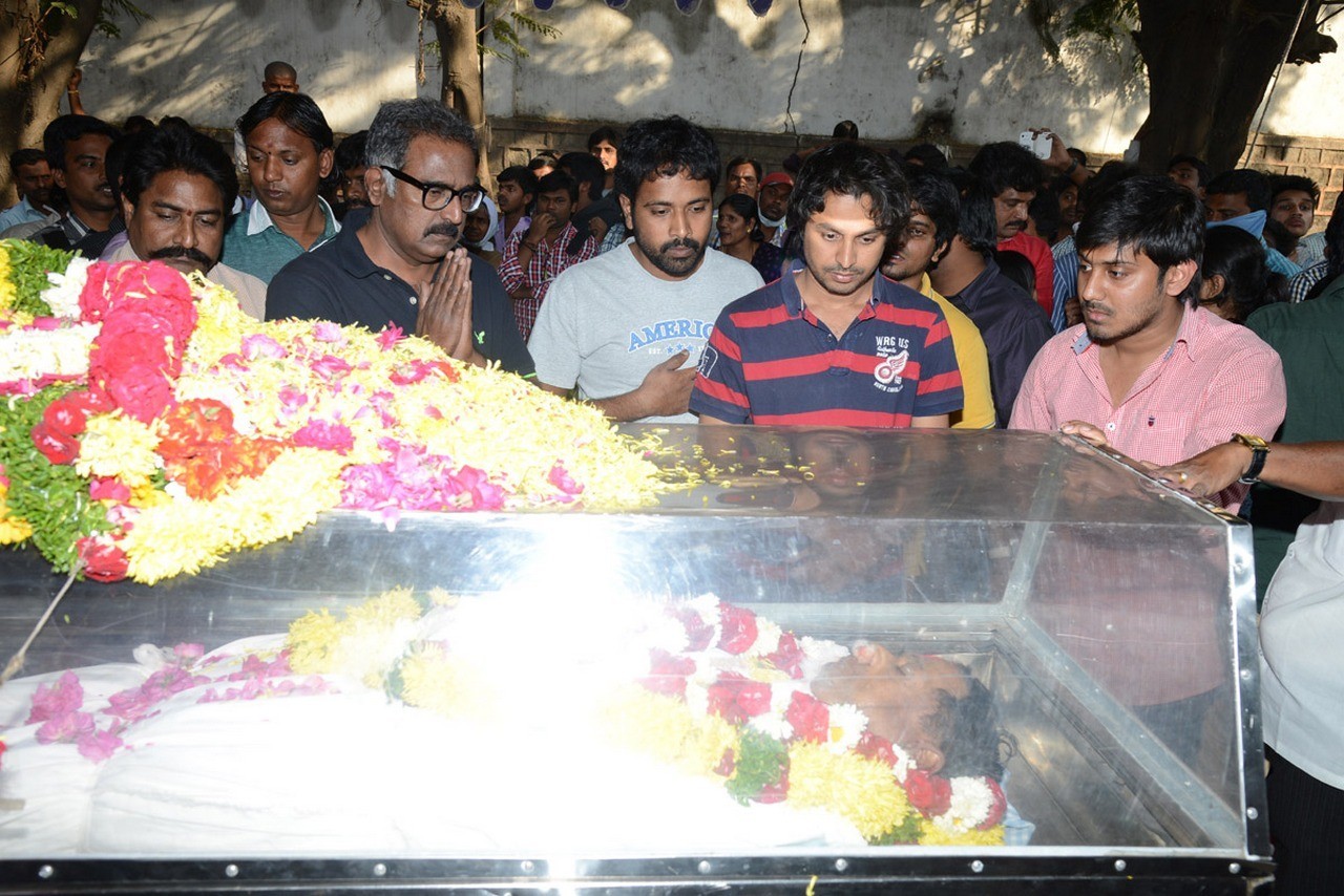 MS Narayana Condolences Photos 02 - 80 / 145 photos
