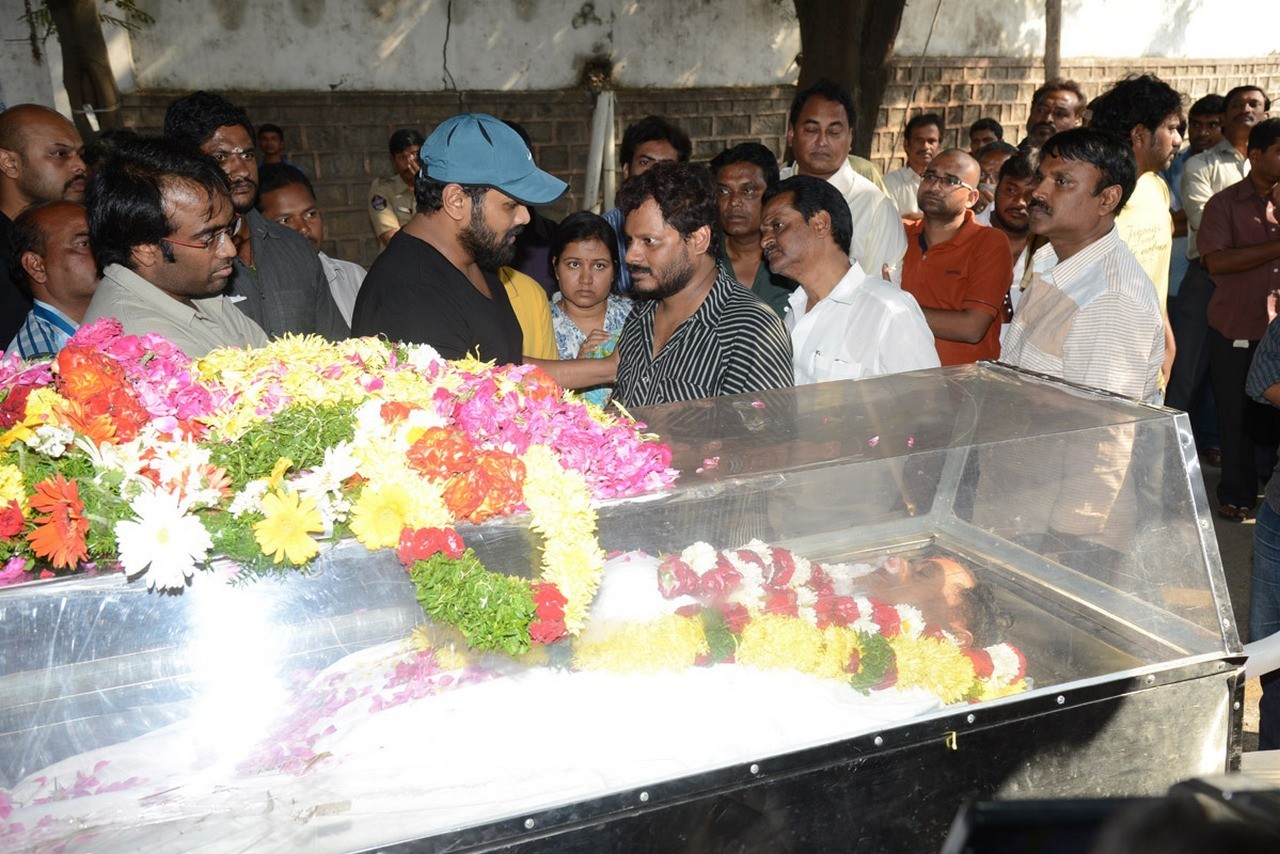 MS Narayana Condolences Photos 02 - 81 / 145 photos