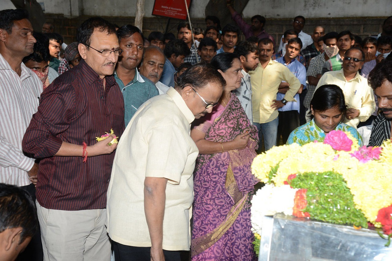 MS Narayana Condolences Photos 02 - 113 / 145 photos