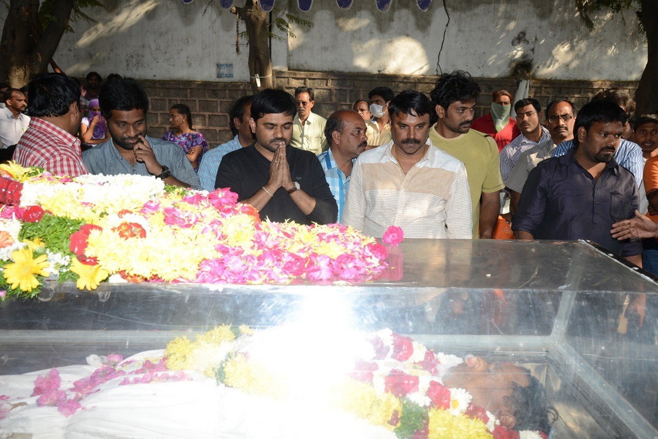 MS Narayana Condolences Photos 02 - 117 / 145 photos
