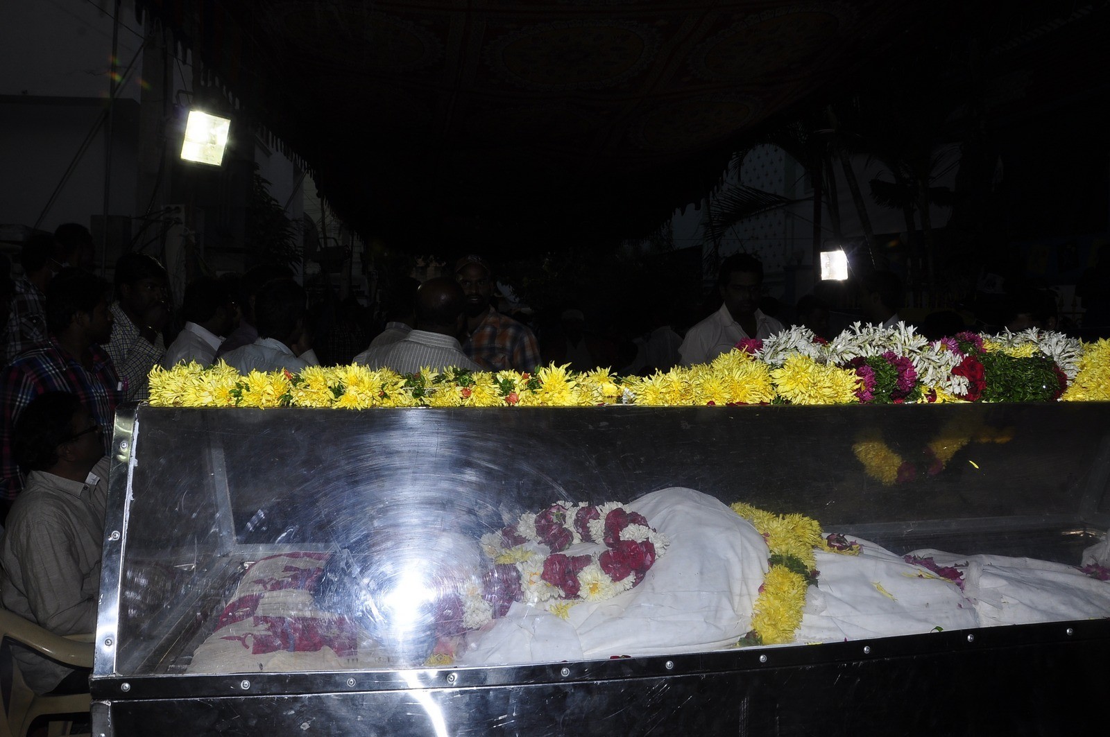 MS Narayana Condolences Photos 03 - 47 / 88 photos