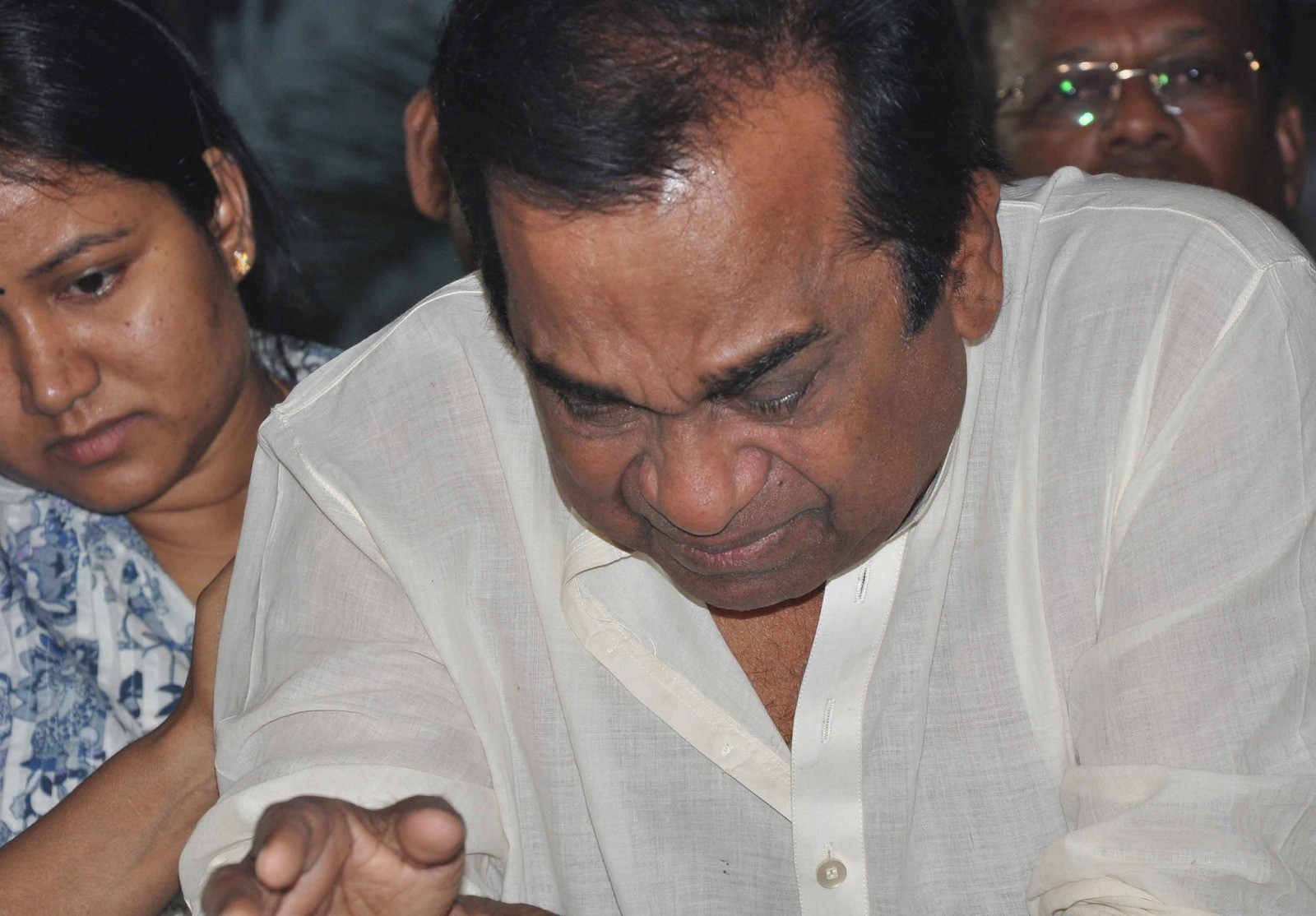 MS Narayana Condolences Photos 03 - 79 / 88 photos