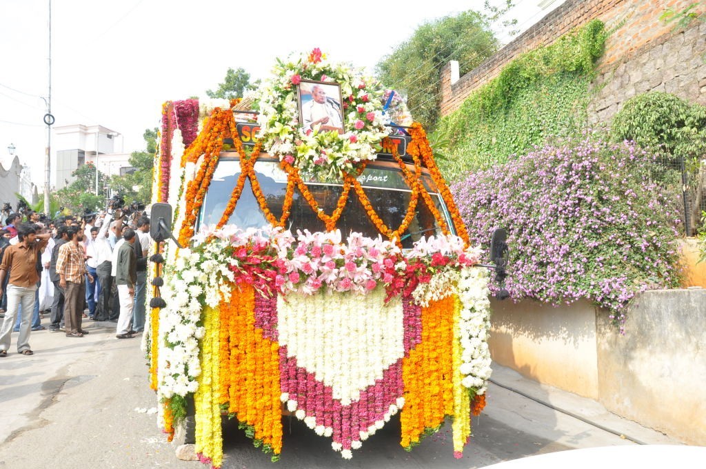 MS Reddy Funeral Photos - 15 / 107 photos