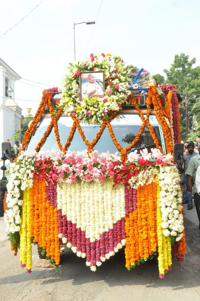 MS Reddy Funeral Photos - 40 / 107 photos