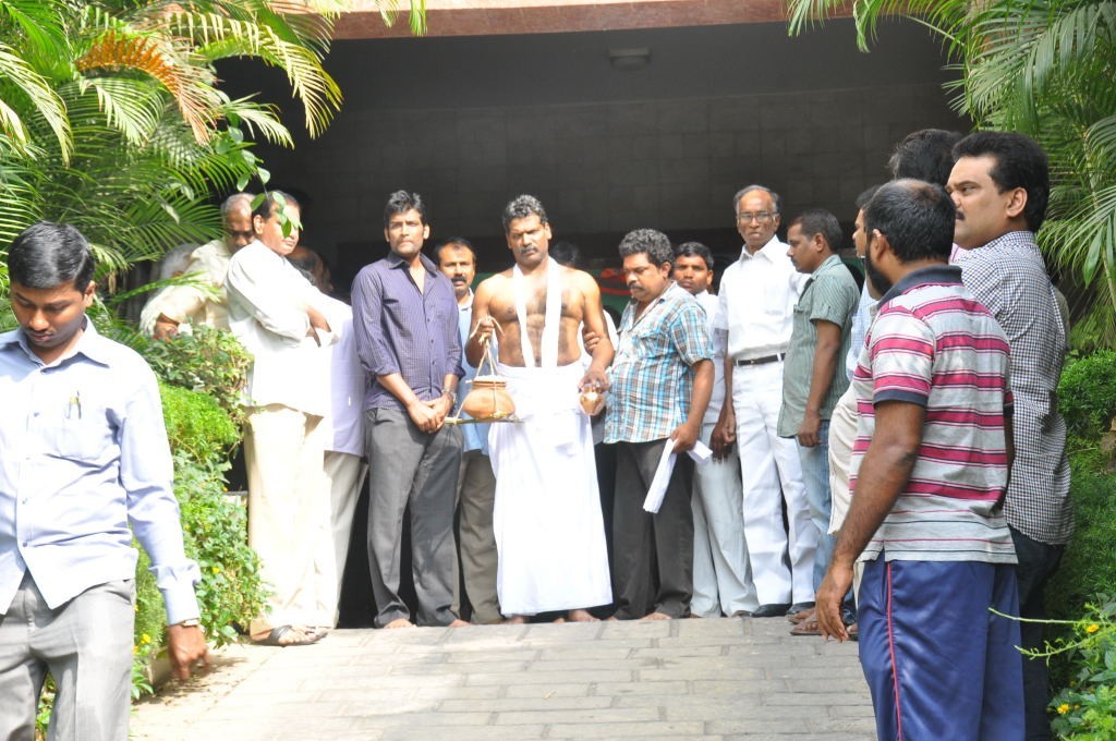 MS Reddy Funeral Photos - 74 / 107 photos