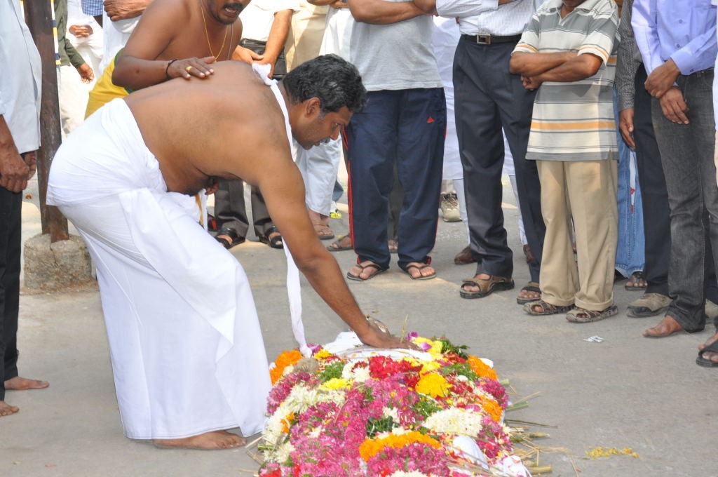 MS Reddy Funeral Photos - 82 / 107 photos