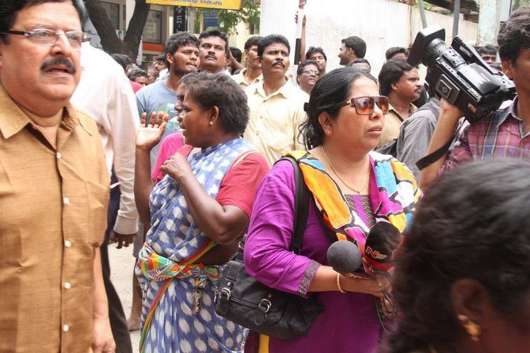 MS Viswanathan Condolences Photos - 26 / 59 photos