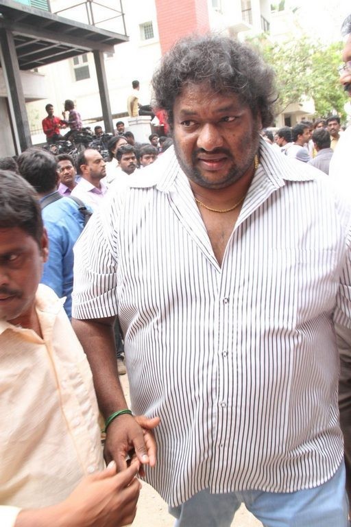 MS Viswanathan Condolences Photos - 32 / 59 photos