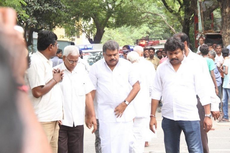 MS Viswanathan Condolences Photos - 34 / 59 photos