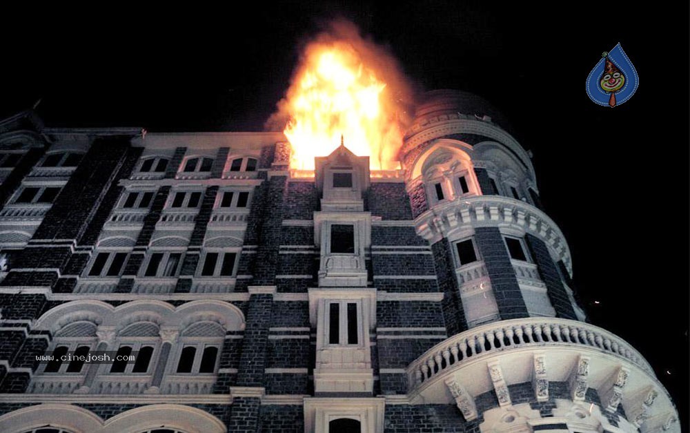   Mumbai Terror Attacks  - 8 / 33 photos