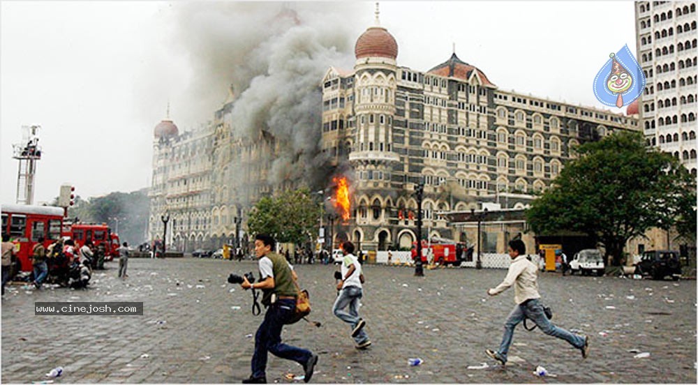   Mumbai Terror Attacks  - 14 / 33 photos