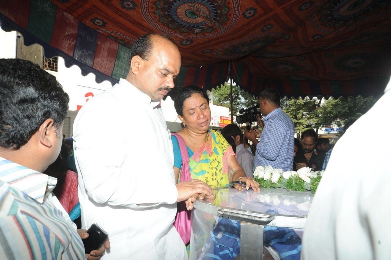 Music Director Chakri Condolences Photos 02 - 1 / 152 photos