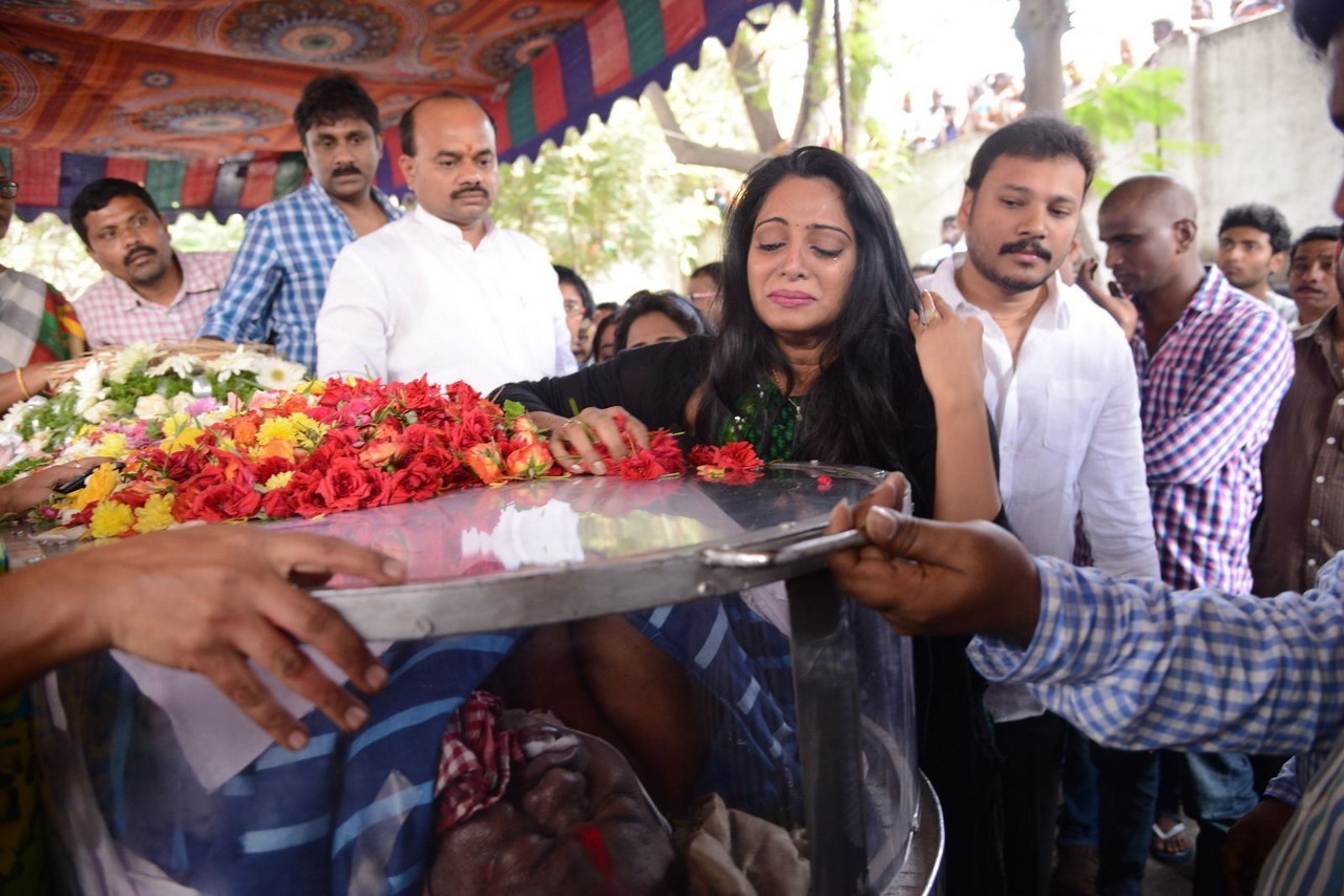 Music Director Chakri Condolences Photos 03 - 16 / 118 photos