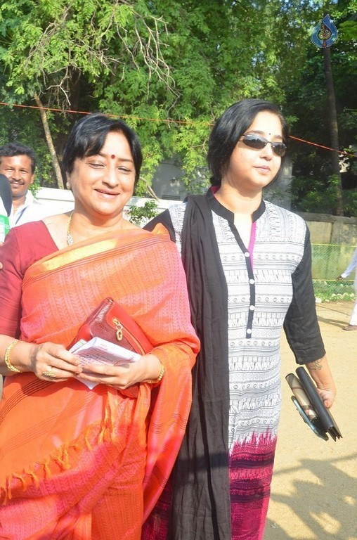 Nadigar Sangam Election 2015 - 62 / 191 photos