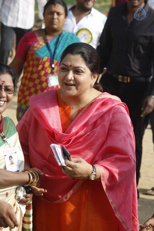 Nadigar Sangam Election 2015 Photos - 15 / 63 photos
