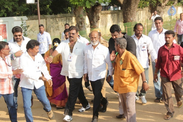 Nadigar Sangam Election 2015 Photos - 23 / 63 photos