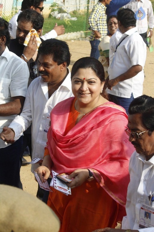 Nadigar Sangam Election 2015 Photos - 59 / 63 photos