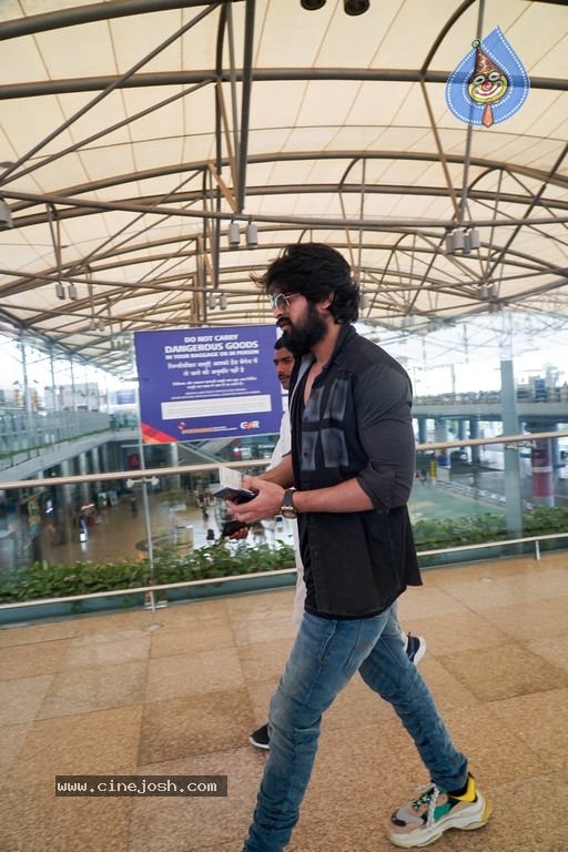 Naga Shourya Airport Pics - 6 / 6 photos