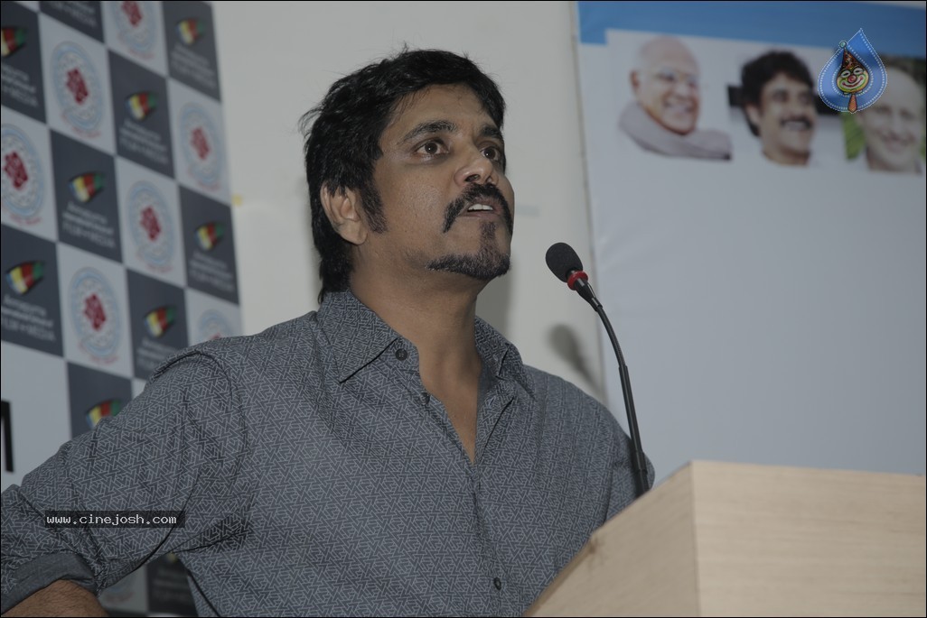 Nagarjuna at Aisfm n Jnafau Event - 30 / 42 photos