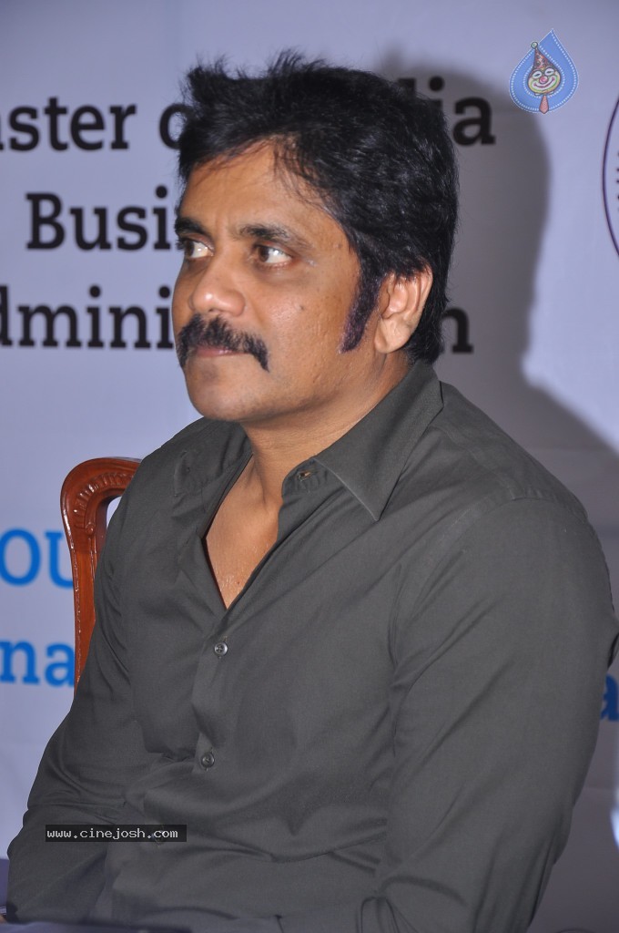 Nagarjuna at MMBA Event - 13 / 54 photos