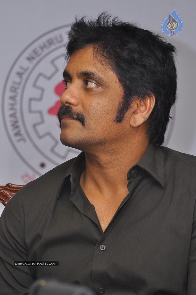 Nagarjuna at MMBA Event - 41 / 54 photos