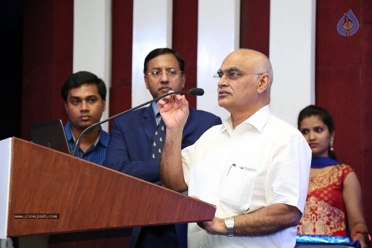 Nagarjuna Inaugurates Kims Cancer Support Group - 51 / 64 photos